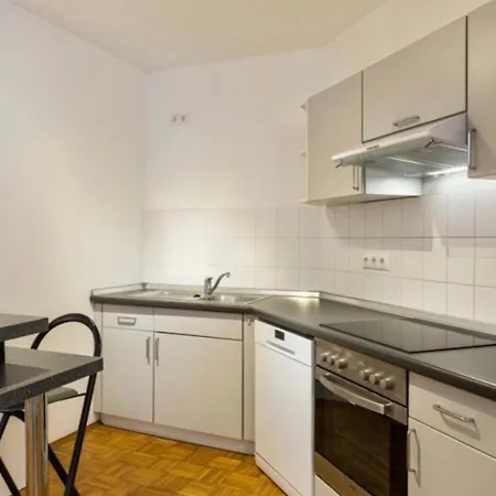 In Babelsberg Naehe Berlin Διαμέρισμα *